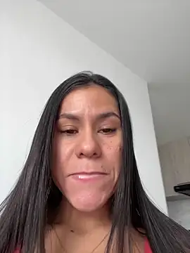 Reggie-Liam online show from February 26, 2025, 7:05 pm