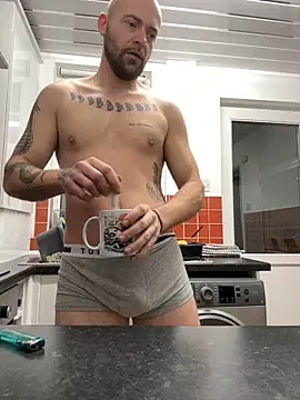 bigguy101 online show from January 4, 2025, 7:55 am