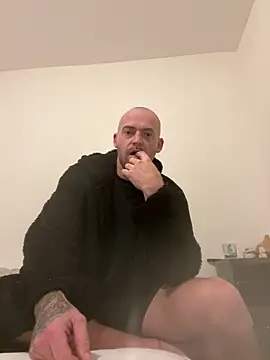 bigguy101 online show from March 13, 2025, 5:22 am