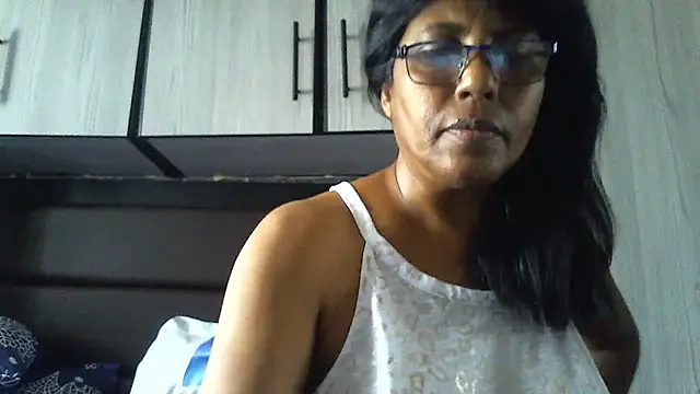 Snapshot of MsAttitude chatting on December 11, 2024, 8:58 am MsAttitude online show from December 11, 2024, 8:58 am