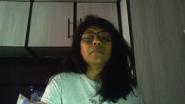 Snapshot of MsAttitude chatting on December 30, 2024, 2:51 pm MsAttitude online show from December 30, 2024, 2:51 pm