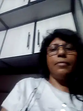 Snapshot of MsAttitude chatting on January 2, 2025, 4:46 pm MsAttitude online show from January 2, 2025, 4:46 pm