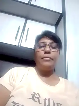 Snapshot of MsAttitude chatting on January 21, 2025, 4:27 pm MsAttitude online show from January 21, 2025, 4:27 pm
