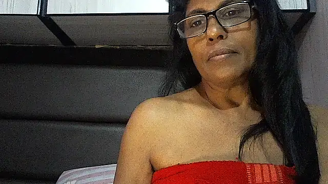 Snapshot of MsAttitude chatting on September 11, 2025, 10:59 am MsAttitude online show from September 11, 2025, 10:59 am