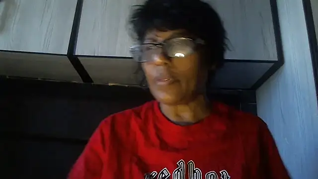 MsAttitude online show from December 15, 2025, 6:17 am