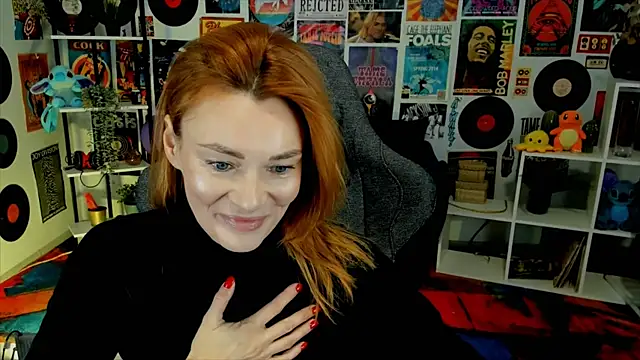 MistyBarnes online show from December 15, 2024, 6:51 am