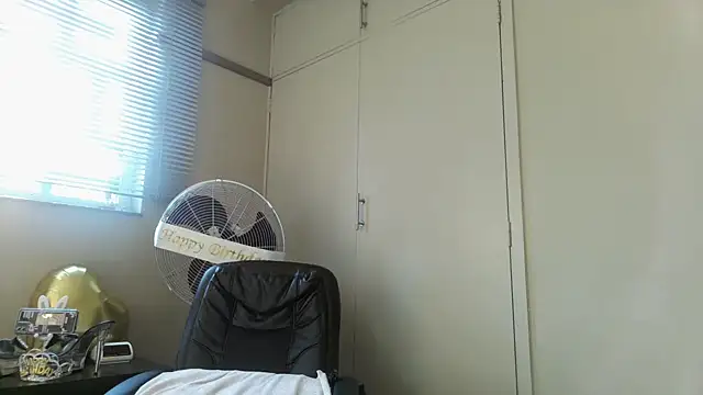 Charlie-Crawford online show from April 9, 2026, 5:40 am