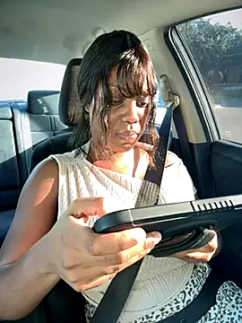 1Topgyal online show from September 24, 2025, 1:25 pm