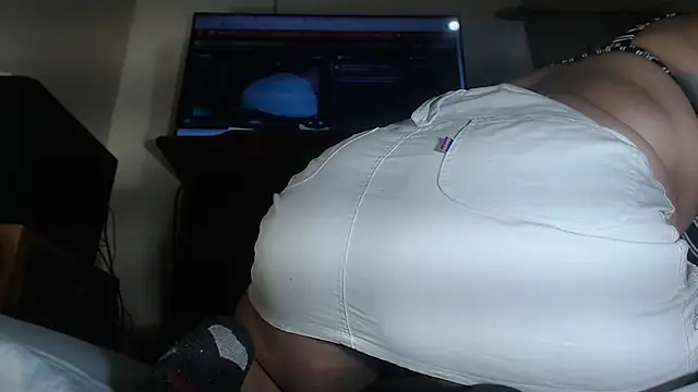 scarlett bigboobs1 online show from May 7, 2026, 1:00 am
