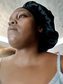 EbonyBuu online show from February 10, 2026, 7:45 am