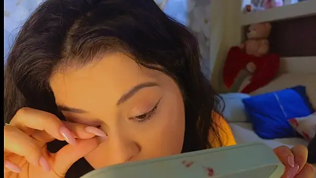 Malika uAngel online show from March 12, 2025, 3:02 am