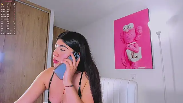 Snapshot of Kim_crosspp chatting on October 6, 2025, 7:33 pm Kim crosspp online show from October 6, 2025, 7:33 pm