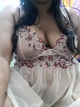 chubby wife online show from January 4, 2025, 4:11 pm