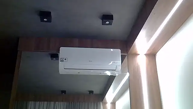 Skinny-Kitten online show from February 23, 2026, 3:31 pm