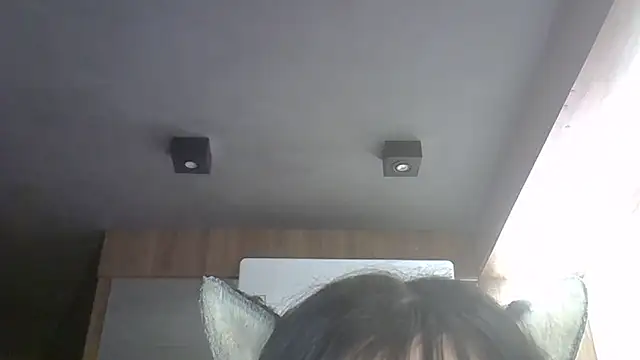 Skinny-Kitten online show from April 11, 2026, 1:21 am