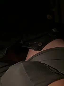 prekumstud online show from April 20, 2026, 9:01 am