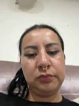 Abril Luv online show from March 2, 2026, 1:30 am