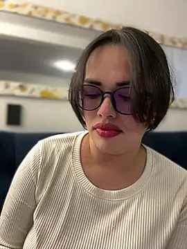 andra rose online show from February 28, 2025, 11:12 pm