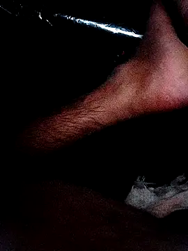 adicma123 online show from October 31, 2025, 9:49 pm