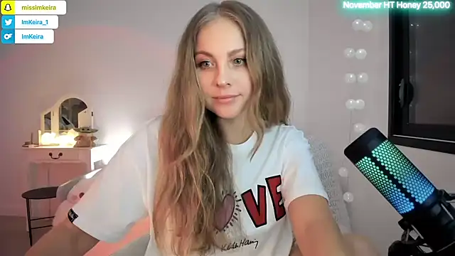 ImKeira online show from November 20, 2025, 7:13 pm