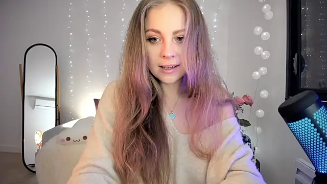 Snapshot of ImKeira chatting on January 31, 2026, 7:56 pm ImKeira online show from January 31, 2026, 7:56 pm