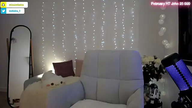 Snapshot of ImKeira chatting on February 19, 2026, 7:43 pm ImKeira online show from February 19, 2026, 7:43 pm