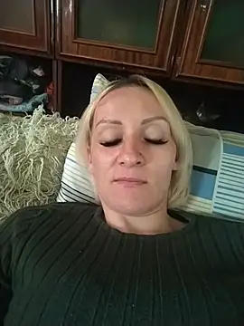 ulika1989 online show from May 15, 2026, 12:56 pm