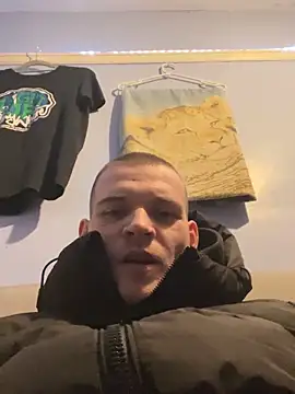 Snapshot of Z1uk chatting on January 7, 2025, 6:03 pm Z1uk online show from January 7, 2025, 6:03 pm