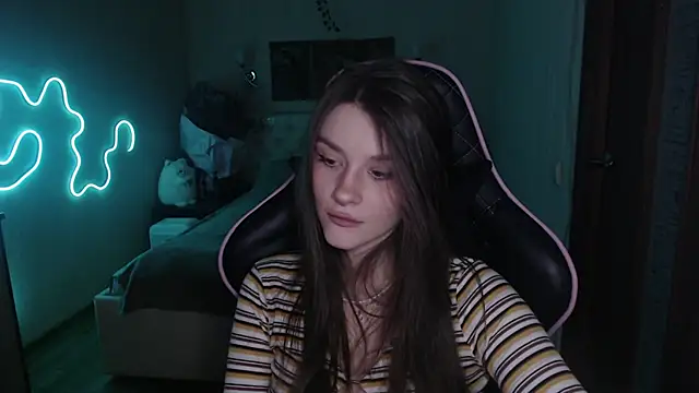 jeann elsaa online show from January 12, 2025, 3:07 am