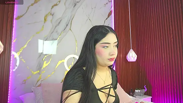 haylie  online show from February 26, 2025, 3:53 am