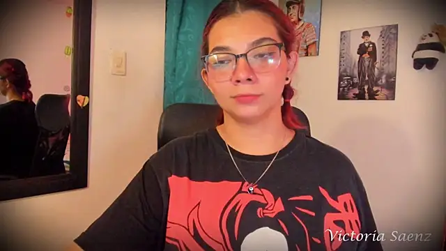 victoriaasaenz  online show from March 3, 2025, 12:37 am