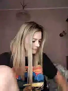 KrissSexi online show from March 12, 2025, 9:02 am