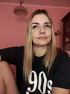 KrissSexi online show from March 19, 2025, 10:00 am