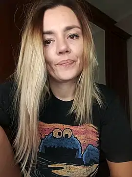 KrissSexi online show from September 20, 2025, 6:20 pm