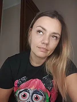 KrissSexi online show from November 7, 2025, 11:27 pm