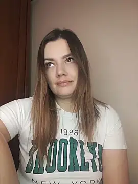 KrissSexi online show from April 6, 2026, 7:09 am