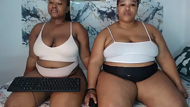 SexyAmeena2002 online show from March 26, 2026, 8:03 pm