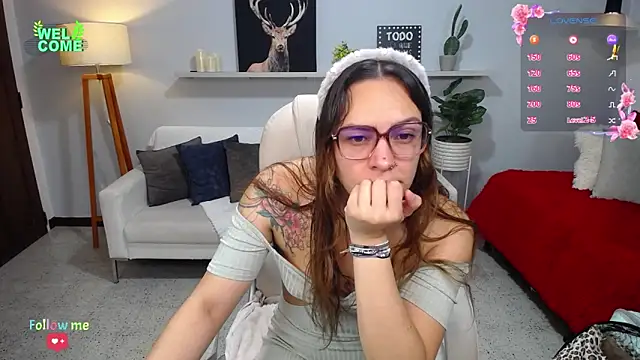 Bianca     online show from October 18, 2025, 12:35 am