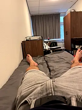 Snapshot of mihaixxx1 chatting on September 20, 2025, 1:23 pm mihaixxx1 online show from September 20, 2025, 1:23 pm