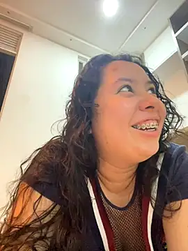 Snapshot of KimyTekashi_ chatting on September 24, 2025, 1:31 am KimyTekashi  online show from September 24, 2025, 1:31 am