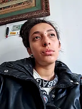 ORIANNA BODMOD online show from May 9, 2026, 9:42 pm