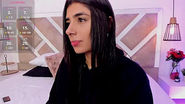 Snapshot of ZiaCalifa chatting on May 22, 2026, 11:38 am ZiaCalifa online show from May 22, 2026, 11:38 am