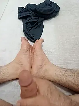 Hardapple01 online show from December 9, 2024, 12:56 am