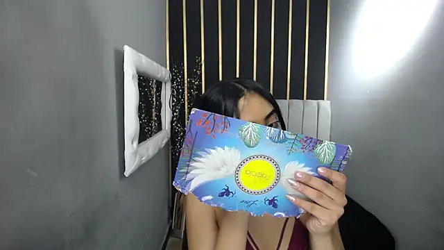 keizy  conte online show from January 11, 2025, 1:11 pm