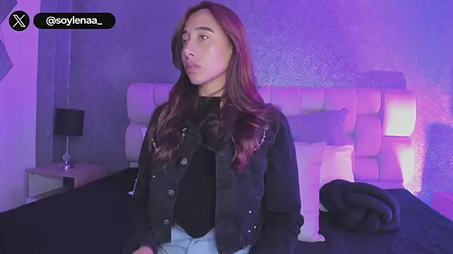 Snapshot of lena_banks chatting on October 13, 2025, 10:43 pm lena banks online show from October 13, 2025, 10:43 pm