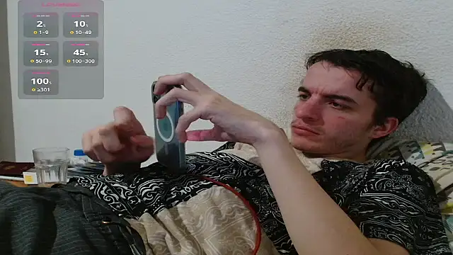 Tombgy07 online show from February 18, 2026, 9:22 pm