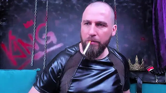 ArmandoSteel4u online show from April 15, 2026, 8:20 pm