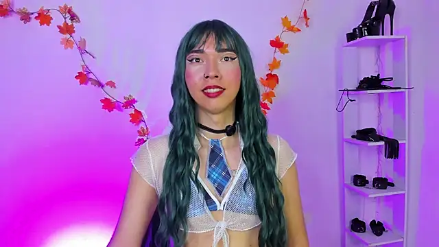 sofi elfqueen online show from March 26, 2026, 11:10 pm