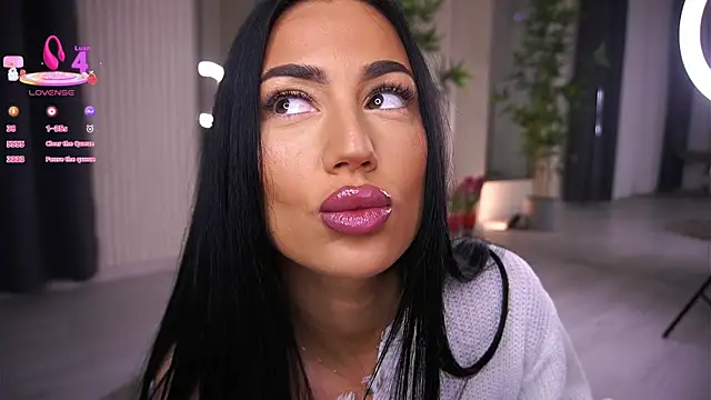 Abbela White online show from March 4, 2025, 6:37 am