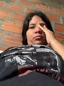 Snapshot of moncerrat_luna chatting on February 15, 2025, 1:16 pm moncerrat luna online show from February 15, 2025, 1:16 pm